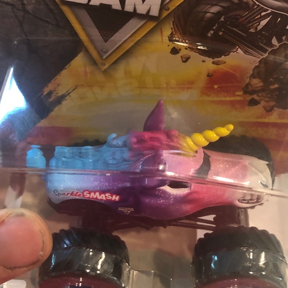 Monster Jam Sparkle Smash Toy Truck - Purple and Blue - Picture 4 of 7